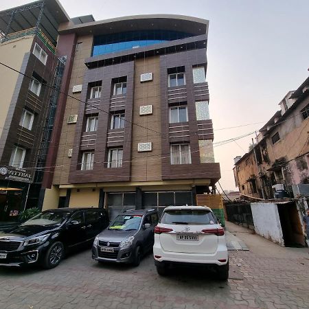 Hotel Vitthal International, Prayagraj Allāhābād Junction エクステリア 写真