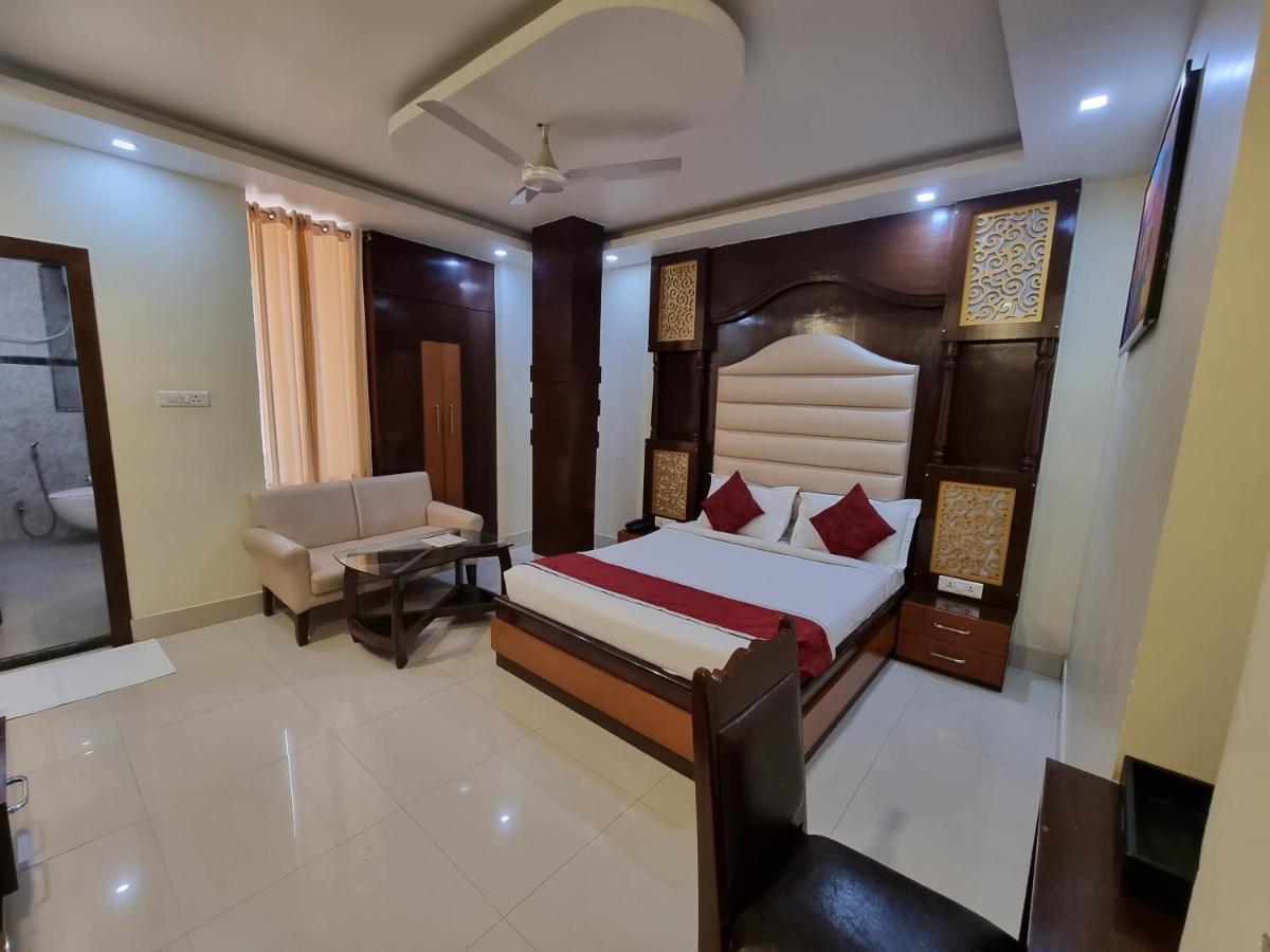 Hotel Vitthal International, Prayagraj Allāhābād Junction エクステリア 写真