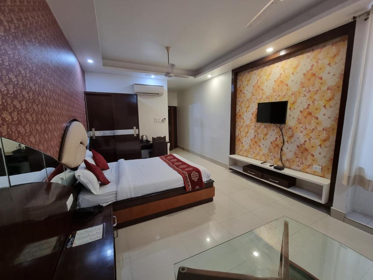 Hotel Vitthal International, Prayagraj Allāhābād Junction エクステリア 写真