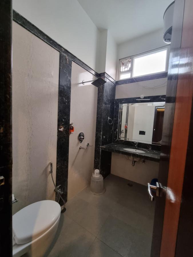 Hotel Vitthal International, Prayagraj Allāhābād Junction エクステリア 写真